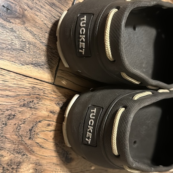 Tucket Men size 9 - Picture 2 of 2